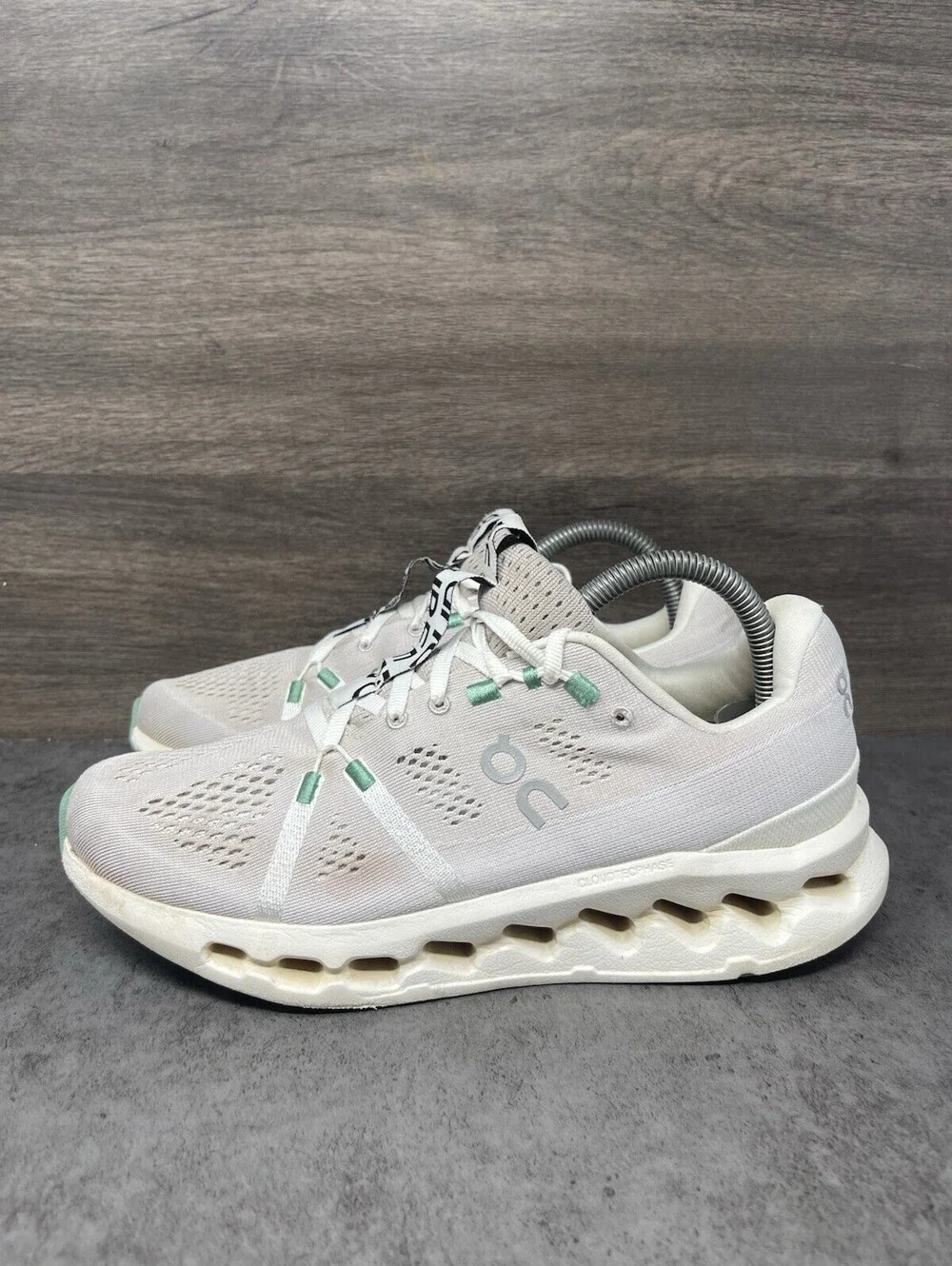 On Cloudsurfer Size 8.5 Womens Pearl Ivory CloudTec Phase Road Running Shoes